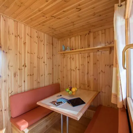 مكان تخييم Camping Cala Llevado