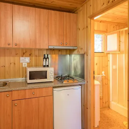 Camping Cala Llevado مكان تخييم
