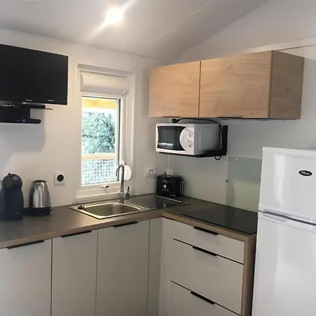 مكان تخييم Camping Cala Llevado