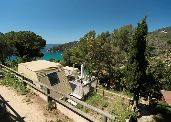 Cala Llevado 营地 4*