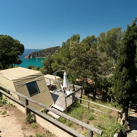 Parque de Campismo Cala Llevado 4*