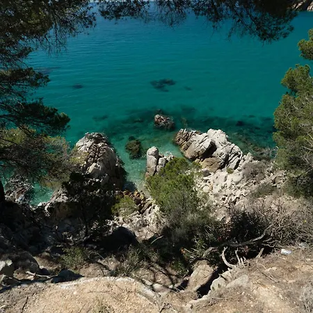 Cala Llevado Parque de Campismo 4*