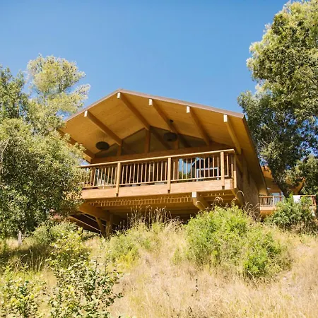 Parque de Campismo Cala Llevado 4*