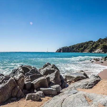 Cala Llevado トッサ・デ・マール
